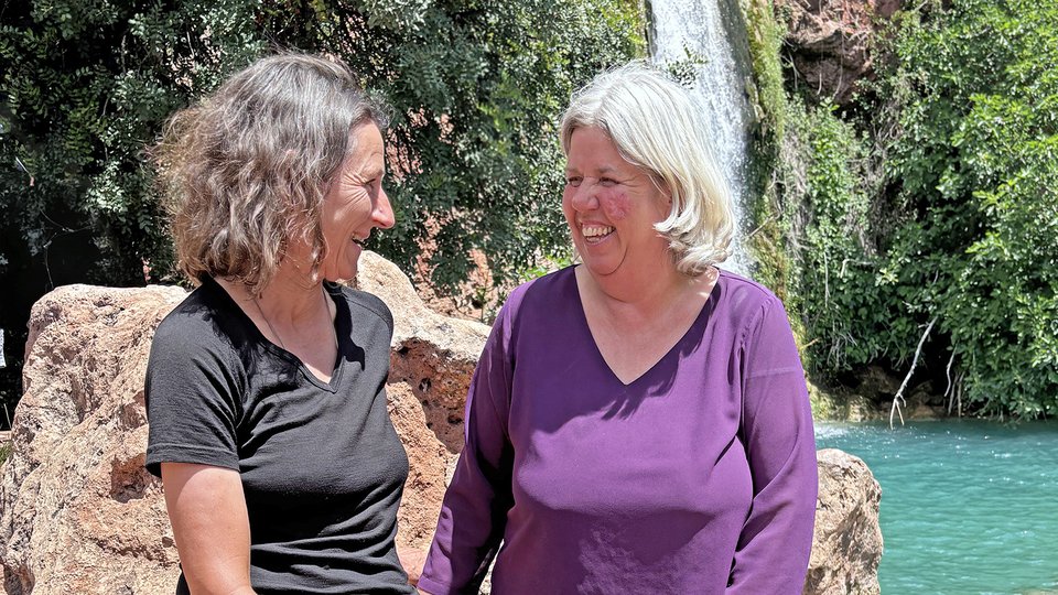 Mandy Ahlendorf und Svenja Neupert im Gespräch an der Algarve – Frei & Echt