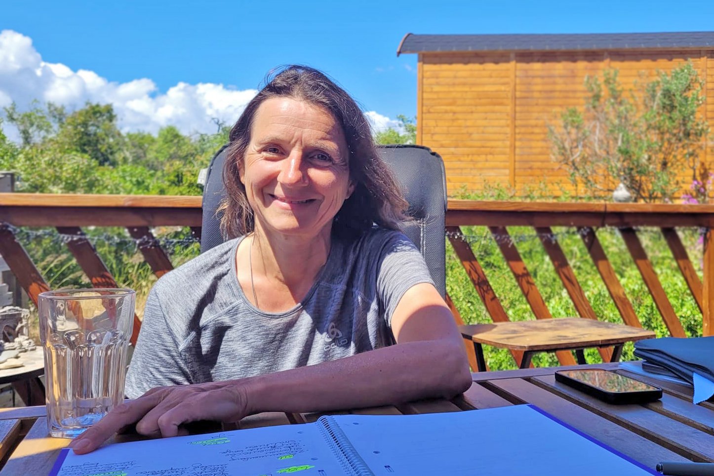 Mandy Ahlendorf während einer Workation an der Algarve